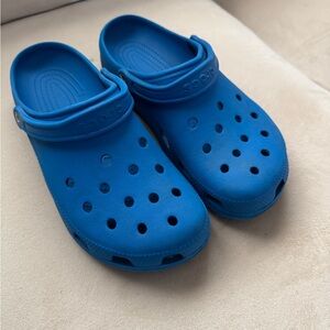 CROCS Men's Bright Blue Slippers